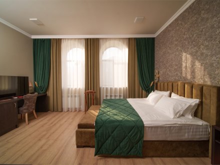 Family Room Double bed, Two Single beds