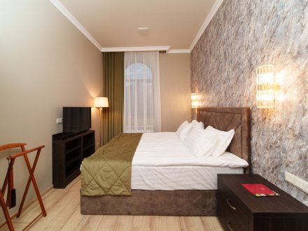 Family Room Double bed, Two Single beds